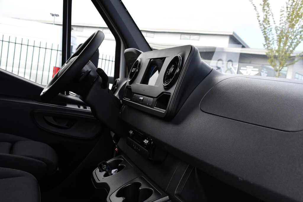 Mercedes-Benz Sprinter 317 1.9 CDI L3 RWD Bakwagen Cruise, Carplay, Laadklep, 170pk, Automaat, NAVI, Multimedia, Uniek! 12