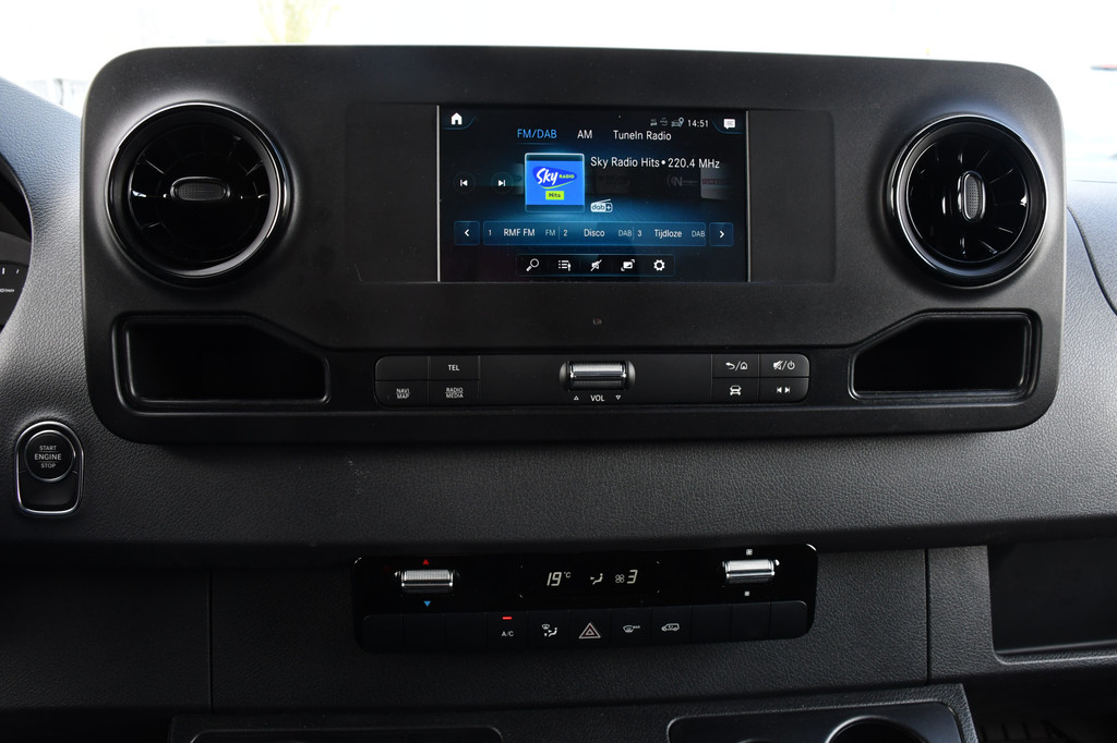 Mercedes-Benz Sprinter 317 1.9 CDI L3 RWD Bakwagen Cruise, Carplay, Laadklep, 170pk, Automaat, NAVI, Multimedia, Uniek! 20