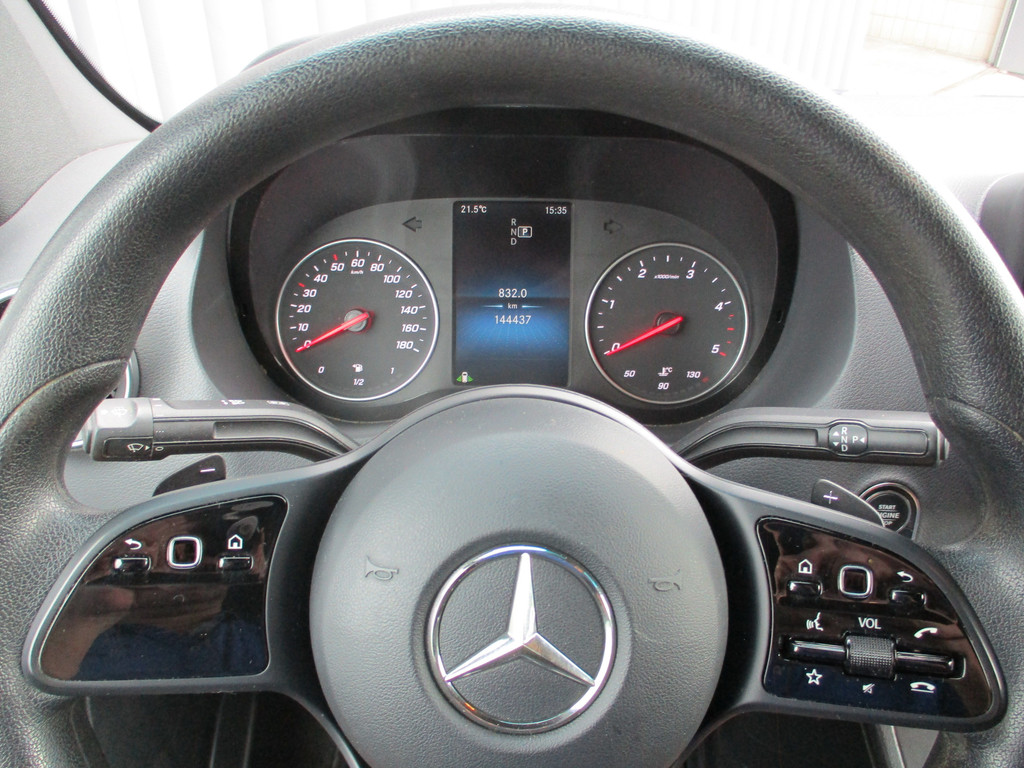 Mercedes-Benz Sprinter 317 170 PK L2H2 Navi Led Airco Trekhaak 10