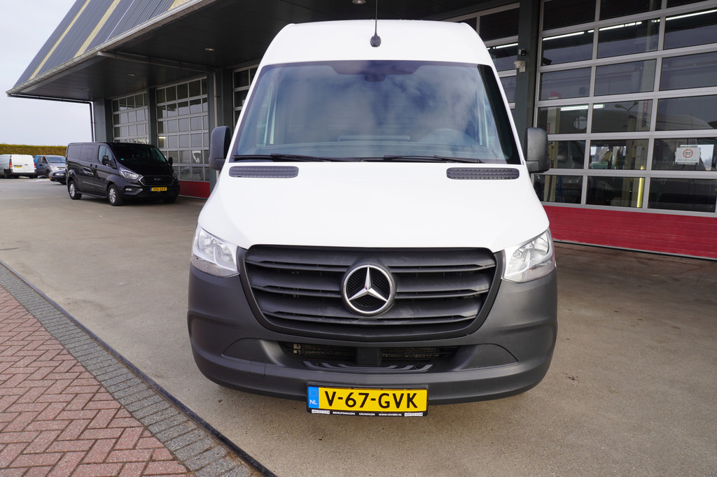 Mercedes-Benz Sprinter 317 170pk CDI L2H2 Nr. V126 | Airco | Cruise | camera 10