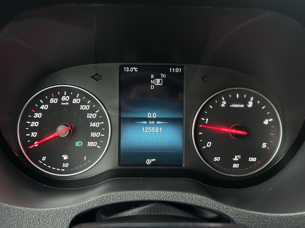 Mercedes-Benz Sprinter 317 CDI 170 PK / L2H2 / 270 A DEUREN / AIRCO / CRUISE / APPLE CARPLAY / CAMERA / 3-ZITS 12