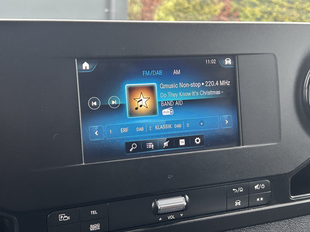 Mercedes-Benz Sprinter 317 CDI 170 PK / L2H2 / 270 A DEUREN / AIRCO / CRUISE / APPLE CARPLAY / CAMERA / 3-ZITS 16