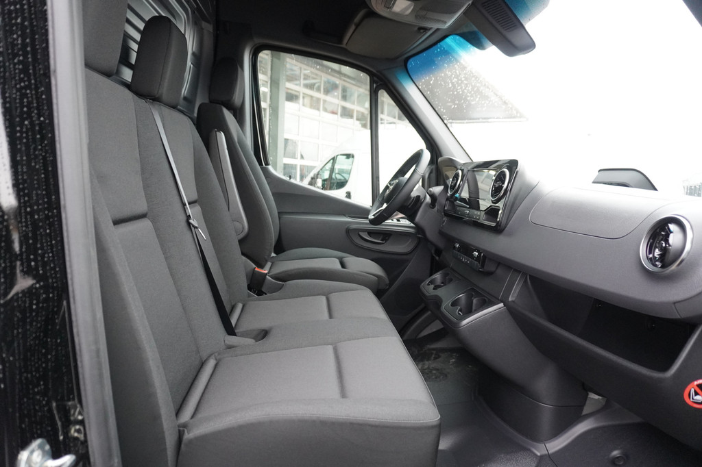 Mercedes-Benz Sprinter 317 CDI 170PK L2H2 Pro automaat Trekhaak 3.500KG Nr. V037 | Climate | Cruise | Apple Cp- Android auto | Blis | Camera 12