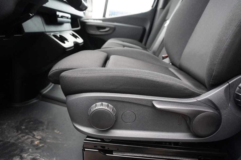 Mercedes-Benz Sprinter 317 CDI 170PK L2H2 Pro automaat Trekhaak 3.500KG Nr. V037 | Climate | Cruise | Apple Cp- Android auto | Blis | Camera 20