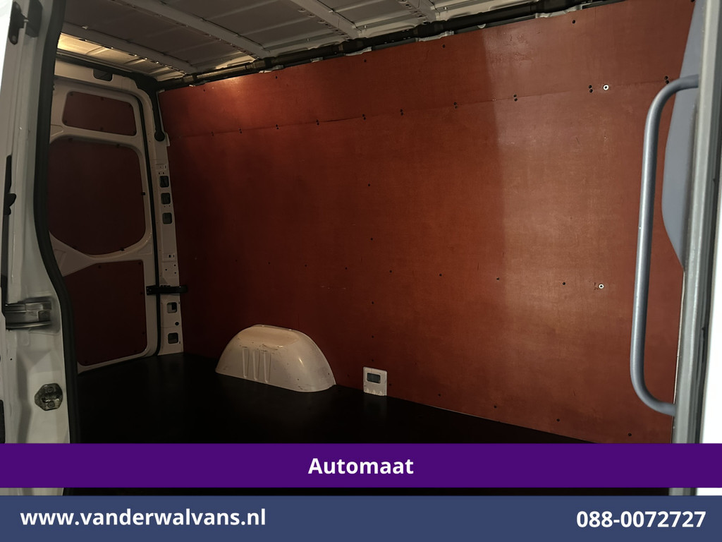 Mercedes-Benz Sprinter 317 CDI 170pk 9G-Tronic Automaat 3500kg Trekhaak L2H2 Euro6 Airco | Camera | Navigatie | Apple Carplay Android Auto, Cruisecontrol, Parkeersensoren, Bijrijdersbank 15