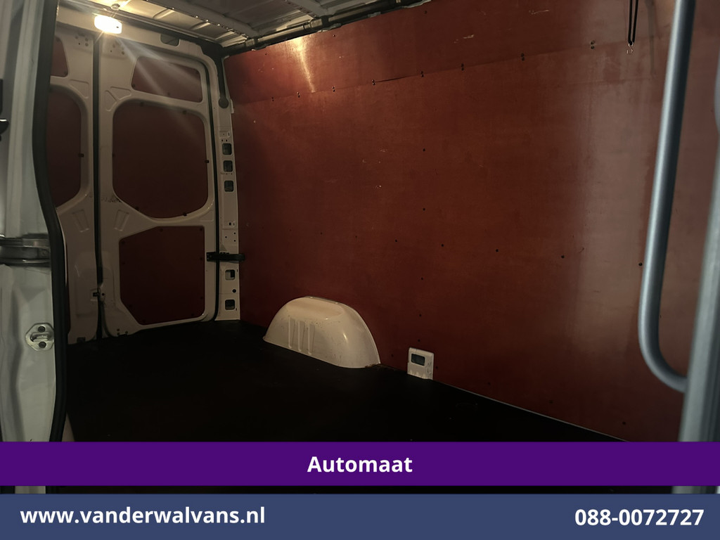 Mercedes-Benz Sprinter 317 CDI 170pk 9G-Tronic Automaat L2H2 Euro6 Airco | Navigatie | Camera | 3500kg Trekhaak Apple Carplay, Cruisecontrol, Android Auto, Parkeersensoren, Bijrijdersbank 15