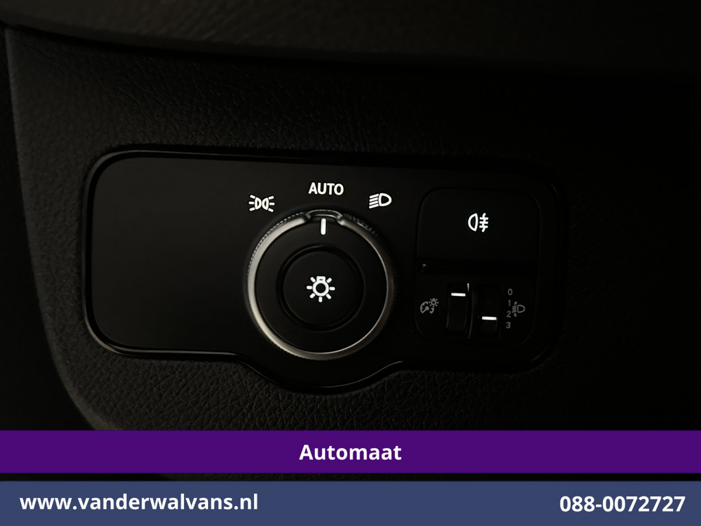 Mercedes-Benz Sprinter 317 CDI 170pk 9G-Tronic Automaat L2H2 Euro6 Airco | Navigatie | Camera | 3500kg Trekhaak Apple Carplay, Cruisecontrol, Android Auto, Parkeersensoren, Bijrijdersbank 21