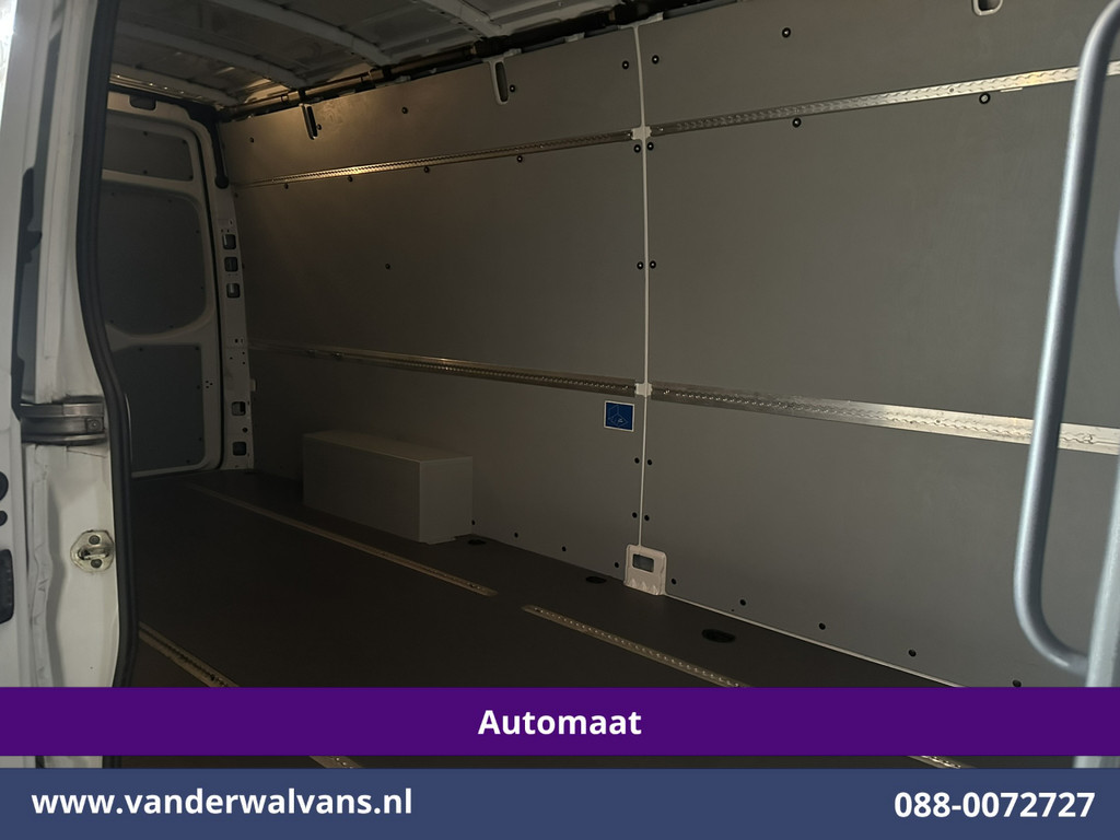 Mercedes-Benz Sprinter 317 CDI 170pk 9G-Tronic Automaat L3H2 Euro6 Airco | Camera | Apple Carplay | Cruisecontrol Android Auto, Chauffeursstoel, Stoelverwarming, Parkeersensoren, Bijrijdersbank 15