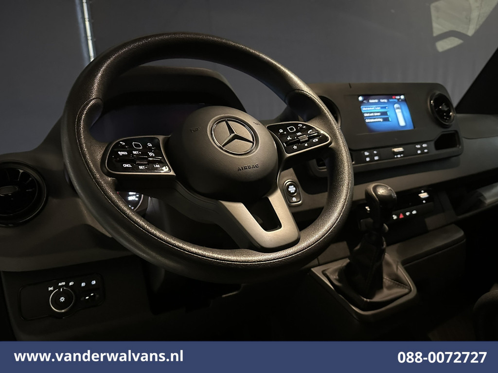 Mercedes-Benz Sprinter 317 CDI 170pk L2H1 Euro6 Airco | Camera | Navigatie | Apple Carplay | Cruisecontrol | Trekhaak | Chauffeursstoel Android Auto, Bijrijdersbank 16