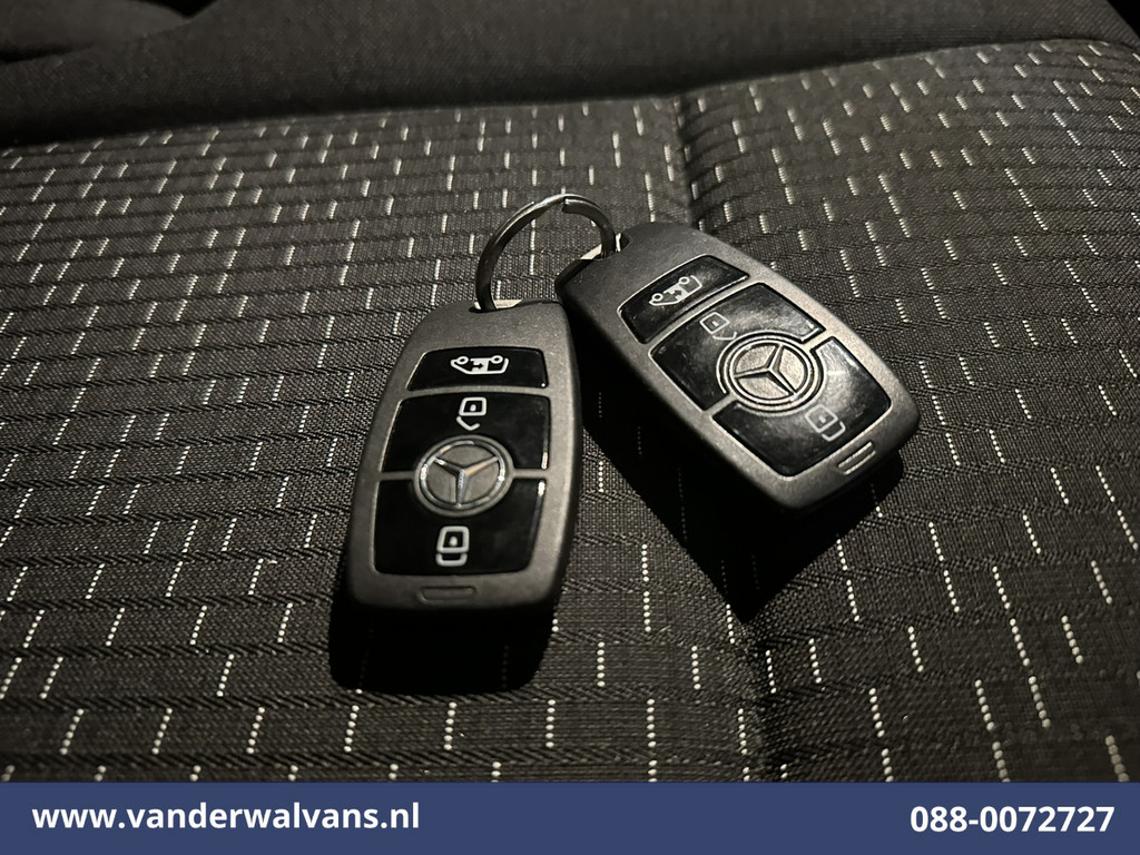 Mercedes-Benz Sprinter 317 CDI 170pk L2H1 Euro6 Airco | Camera | Navigatie | Apple Carplay | Cruisecontrol | Trekhaak | Chauffeursstoel Android Auto, Bijrijdersbank 20