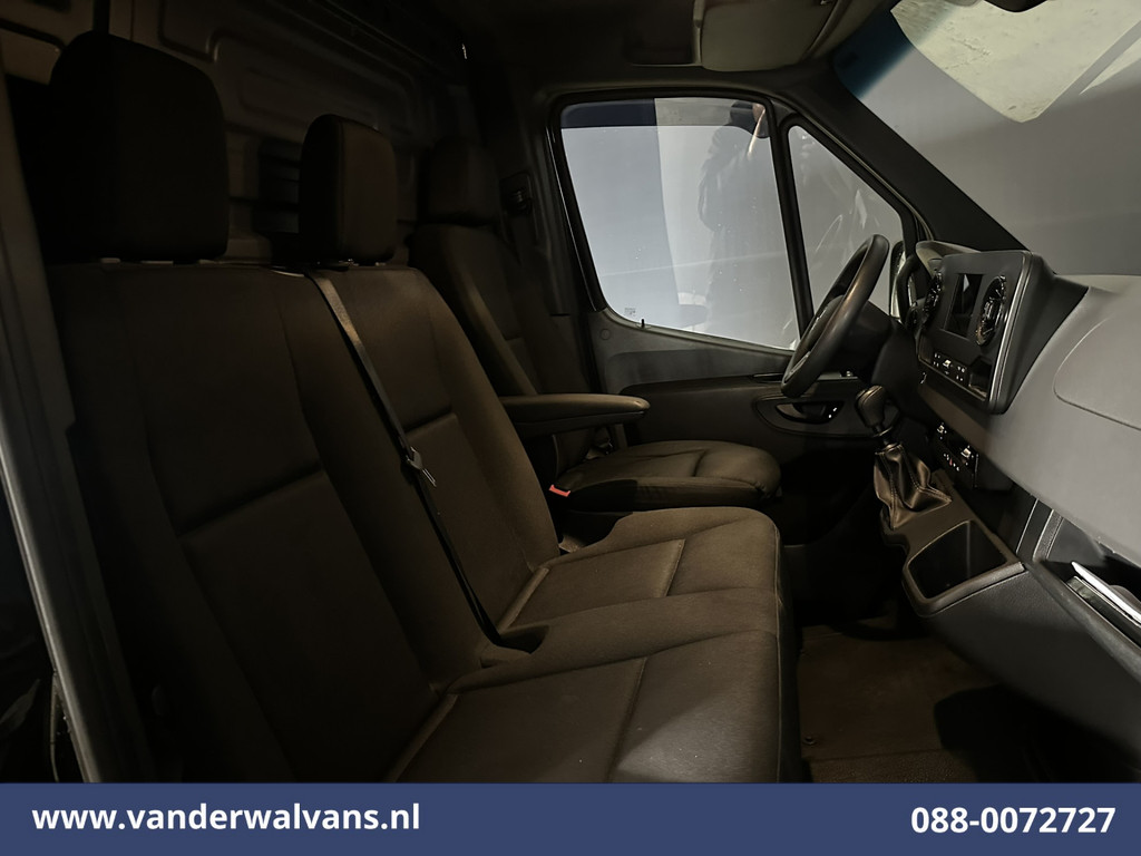 Mercedes-Benz Sprinter 317 CDI 170pk L3H2 Euro6 Airco | Apple Carplay | 360 Graden Camera | Navigatie Android Auto, Cruisecontrol, Chauffeursstoel, Parkeersensoren, Stoelverwarming, Bijrijdersbank 9