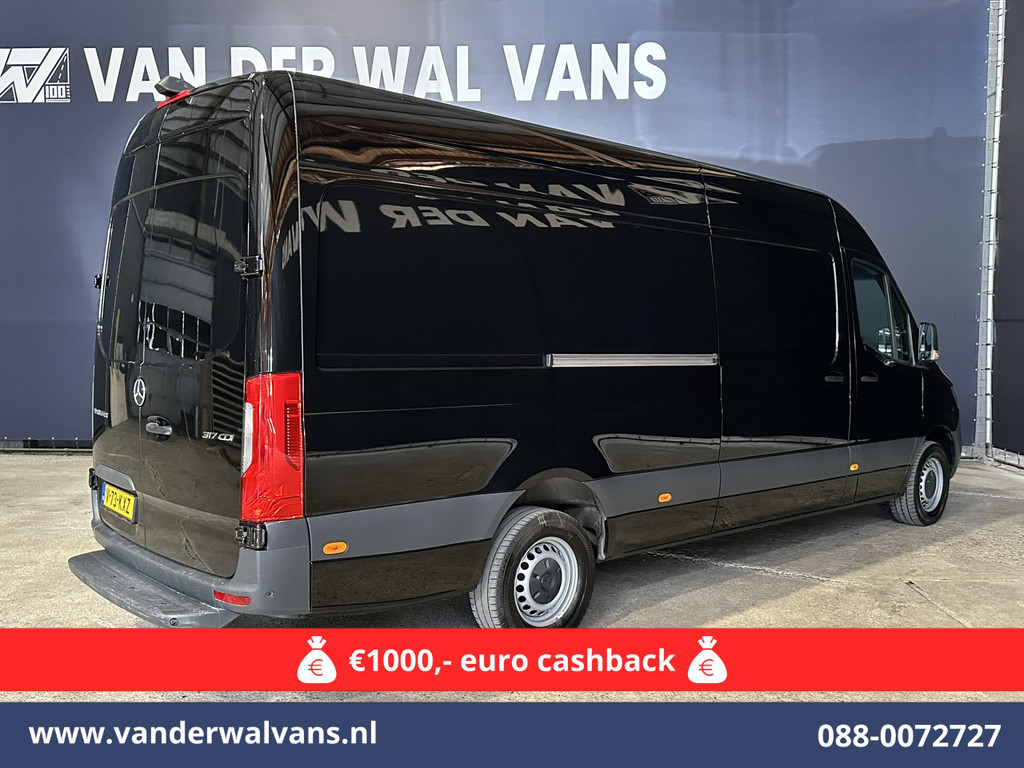 Mercedes-Benz Sprinter 317 CDI 170pk L3H2 Euro6 Airco | Camera | Apple Carplay | Android Auto Cruisecontrol, Parkeersensoren, Stoelverwarming, Bijrijdersbank, MBUX 10