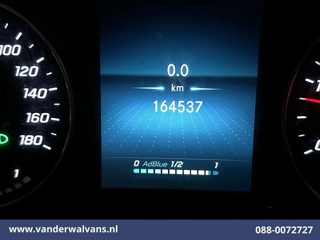 Mercedes-Benz Sprinter 317 CDI 170pk L3H2 Euro6 Airco | Camera | Apple Carplay | Cruisecontrol | Chauffeursstoel Android Auto, Stoelverwarming, Bijrijdersbank 21