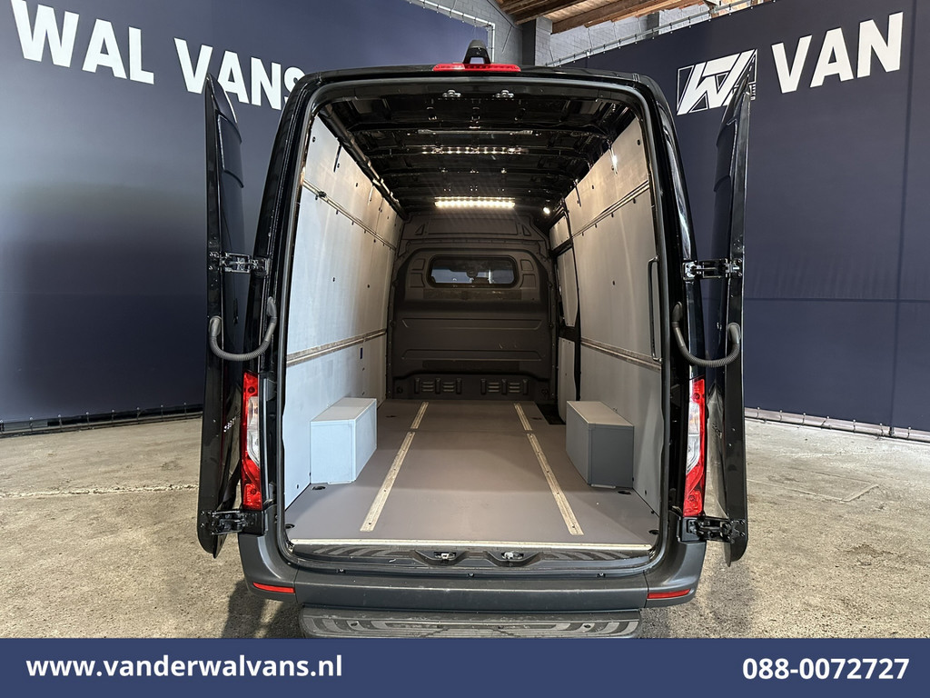 Mercedes-Benz Sprinter 317 CDI 170pk L3H2 Euro6 Airco | Camera | Apple Carplay | Cruisecontrol | Stoelverwarming Android Auto, Parkeersensoren, Bijrijdersbank 12