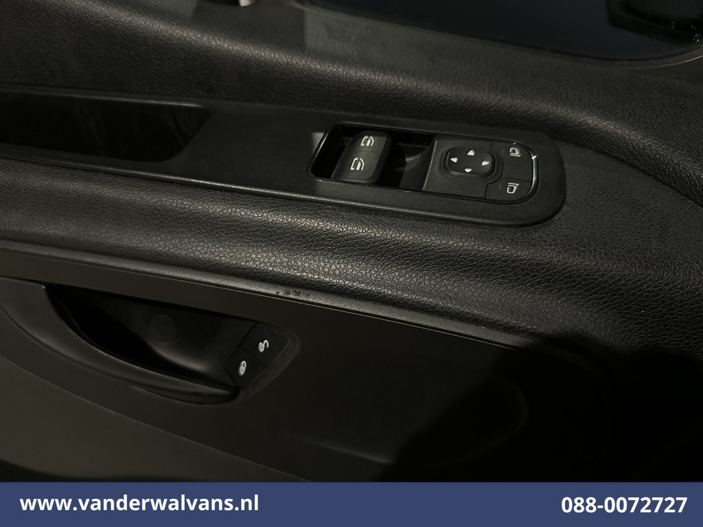 Mercedes-Benz Sprinter 317 CDI 170pk L3H2 Euro6 Airco | Camera | Navigatie | Apple Carplay | Cruisecontrol Android Auto, Parkeersensoren, Bijrijdersbank 19