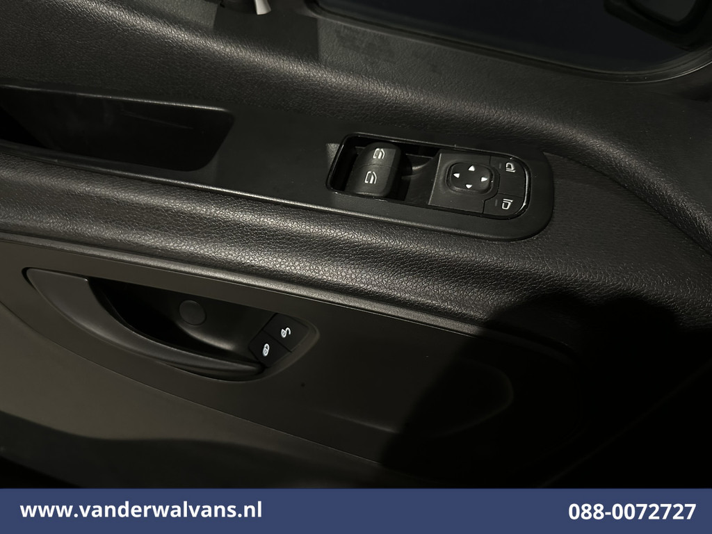 Mercedes-Benz Sprinter 317 CDI 170pk L3H2 Euro6 Airco | Camera | Navigatie | Apple Carplay | Cruisecontrol Android Auto, Parkeersensoren, Bijrijdersbank 19