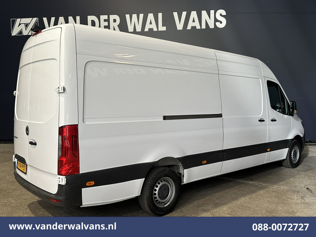 Mercedes-Benz Sprinter 317 CDI 170pk L3H2 Euro6 Airco | Camera | Navigatie | Apple Carplay | Cruisecontrol Android Auto, Parkeersensoren, Stoelverwarming 12