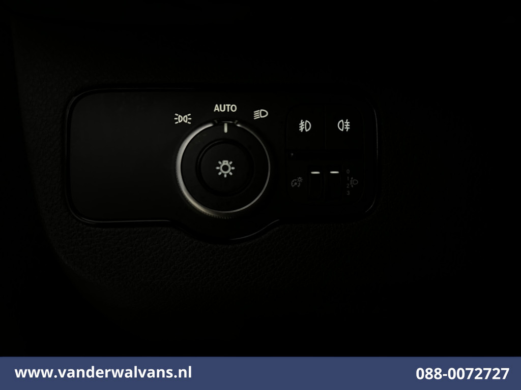 Mercedes-Benz Sprinter 317 CDI 170pk L3H2 Euro6 Airco | Camera | Navigatie | Apple Carplay | Cruisecontrol Android Auto, Parkeersensoren, Stoelverwarming 18