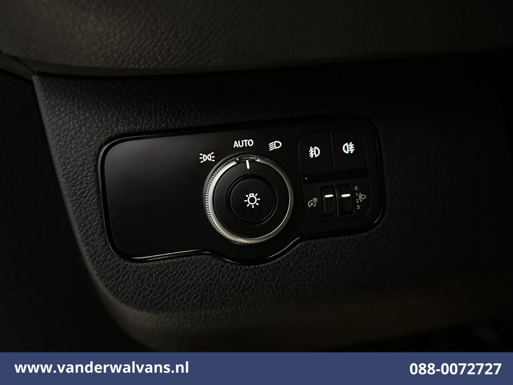 Mercedes-Benz Sprinter 317 CDI 170pk L3H2 Euro6 Airco | Camera | Navigatie | Apple Carplay | Parkeersensoren Android Auto, Bijrijdersbank, Trekhaak 17