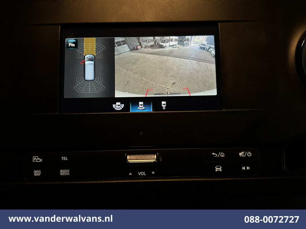 Mercedes-Benz Sprinter 317 CDI 170pk L3H2 Euro6 Airco | Camera | Navigatie | Apple Carplay | Parkeersensoren Android Auto, Bijrijdersbank, Trekhaak 2