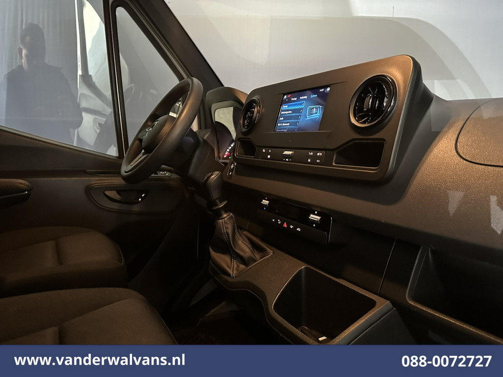 Mercedes-Benz Sprinter 317 CDI 170pk L4H2 Supermaxi Euro6 Airco | Camera | Apple Carplay | Android Auto 270 Graden Achterdeuren, Bijrijdersbank 13