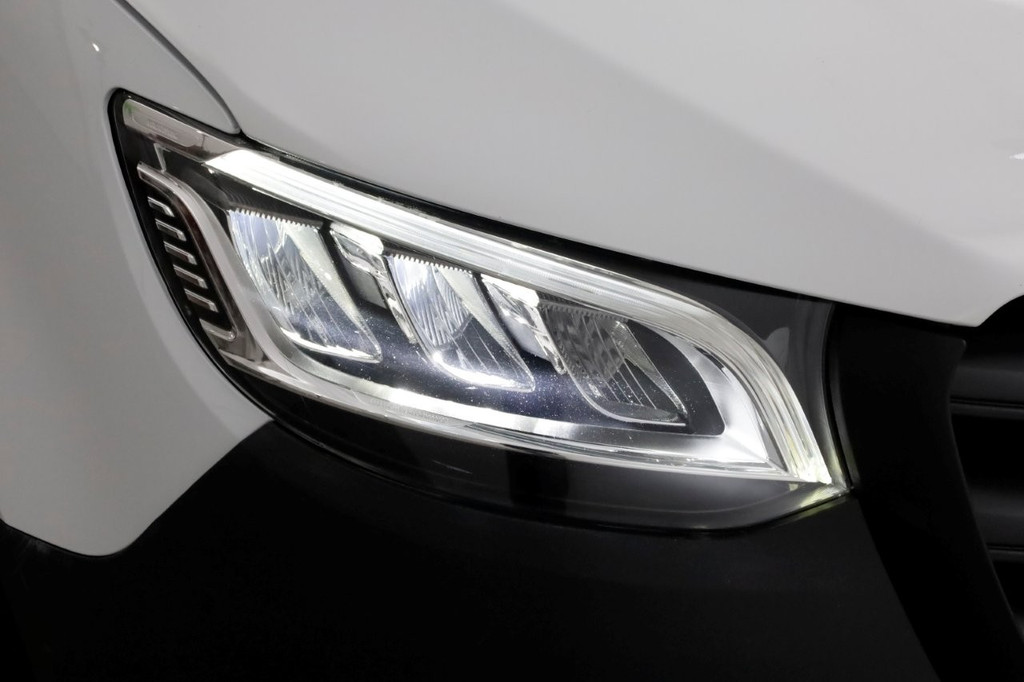 Mercedes-Benz Sprinter 317 CDI 170pk RWD L2H2 LED/Airco/Camera 08-2021 11