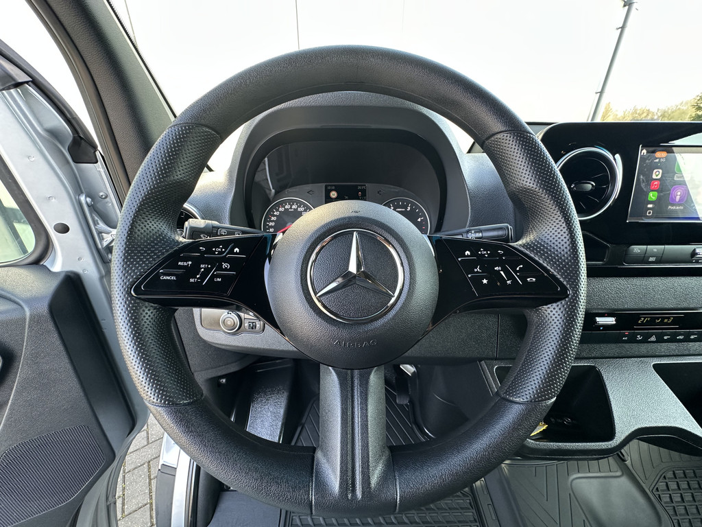Mercedes-Benz Sprinter 317 CDI 9G-TRONIC / L2H1 / RWD / 3.500 KG AHG / 2x SCHUIFDEUR / CAMERA / CRUISE / BLIND SPOT / CARPLAY 10