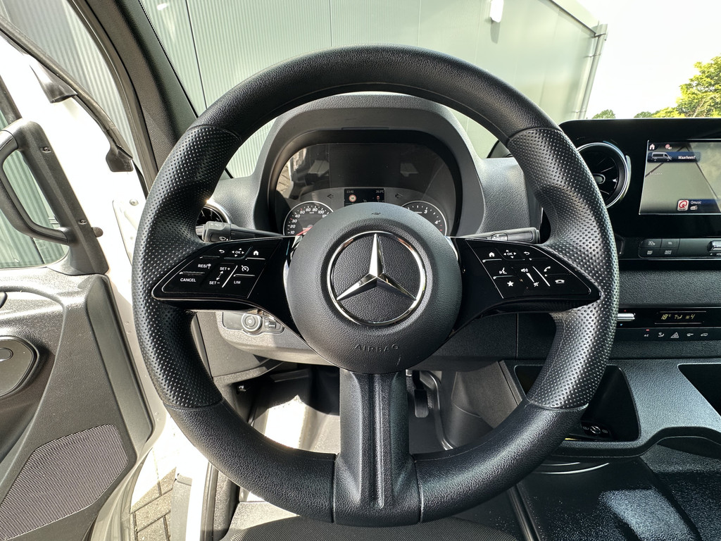 Mercedes-Benz Sprinter 317 CDI 9G-TRONIC RWD FACELIFT / L2H2 / CAMERA / LED / CRUISE / AIRCO / BLIND SPOT / GEVEERDE STOEL 13