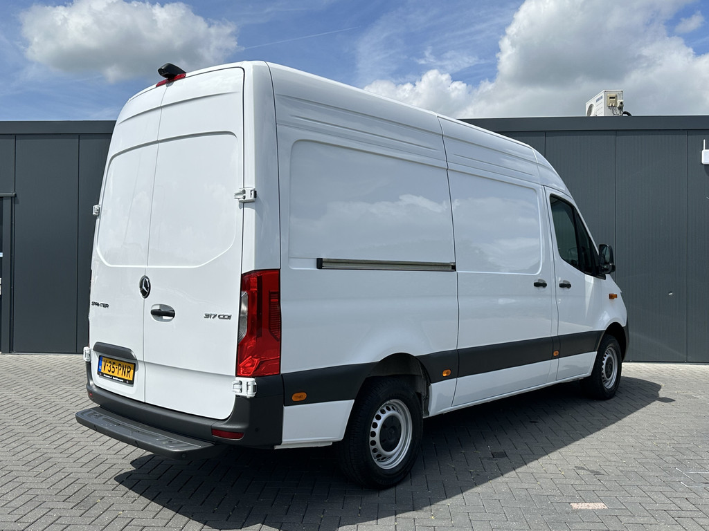 Mercedes-Benz Sprinter 317 CDI 9G-TRONIC RWD FACELIFT / L2H2 / CAMERA / LED / CRUISE / AIRCO / BLIND SPOT / GEVEERDE STOEL 3