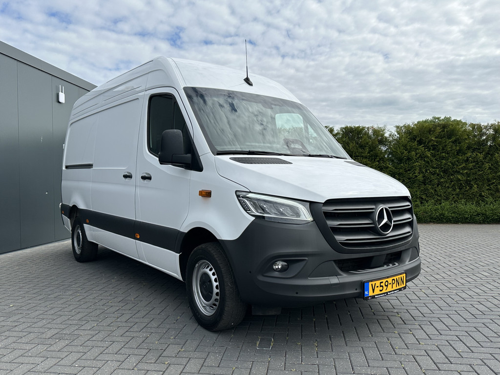 Mercedes-Benz Sprinter 317 CDI 9G-TRONIC RWD FACELIFT / L2H2 / CAMERA / LED / MBUX / CRUISE / AIRCO / BLIND SPOT / GEVEERDE STOEL 4