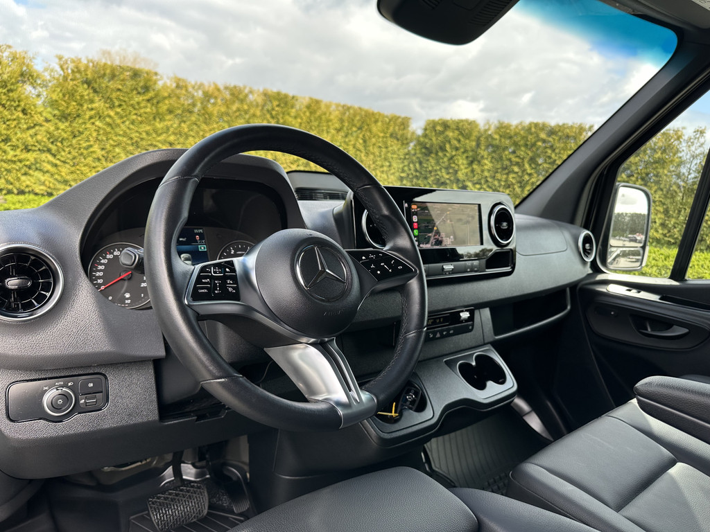 Mercedes-Benz Sprinter 317 CDI 9G-TRONIC RWD / L2H2 / FACELIFT / TREKHAAK 3.5T / CAMERA / BLINDSPOT / DISTRONIC / ADAPTIVE CRUISE / ECC / STOELVERW.......ZEER COMPLEET 7