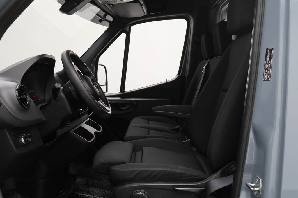 Mercedes-Benz Sprinter 317 CDI Automaat L2H1 3-Zits, Cruise, Camera, Apple Carplay, LED, Zonneklep, DAB, Trekhaak, 18 10