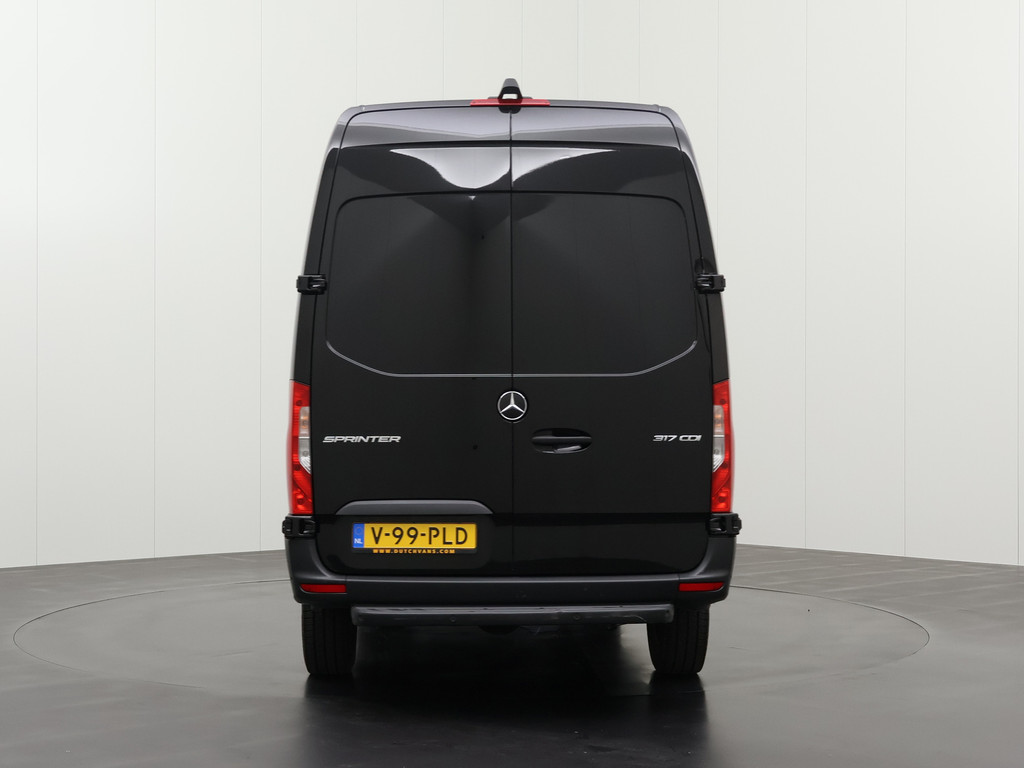Mercedes-Benz Sprinter 317CDI Automaat L2H2 | Led | Kastinrichting | Navigatie 10 | Camera 10 | Multimedia | Airco | Cruise 11