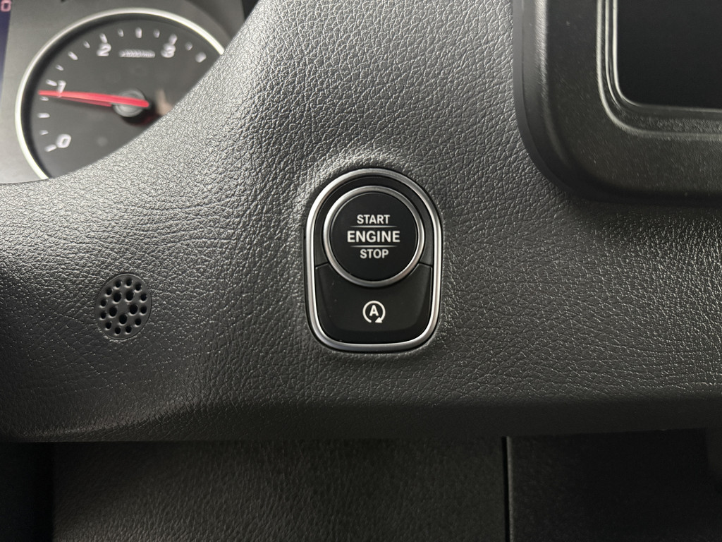 Mercedes-Benz Sprinter 317CDI Automaat L2H2 | Led | Touchcreen Navigatie+Camera | 3500Kg Trekhaak | Airco | Cruise | 3-Zits | Betimmering 17