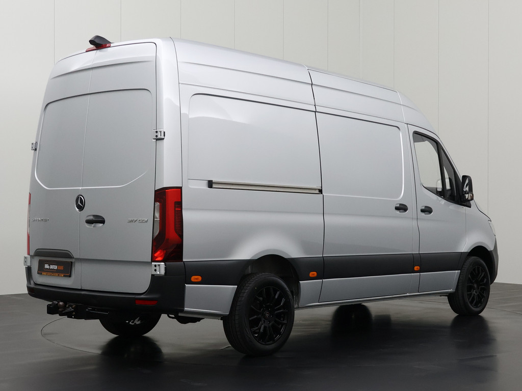 Mercedes-Benz Sprinter 317CDI Automaat L2H2 | Led | Touchcreen Navigatie+Camera | 3500Kg Trekhaak | Airco | Cruise | 3-Zits | Betimmering 2