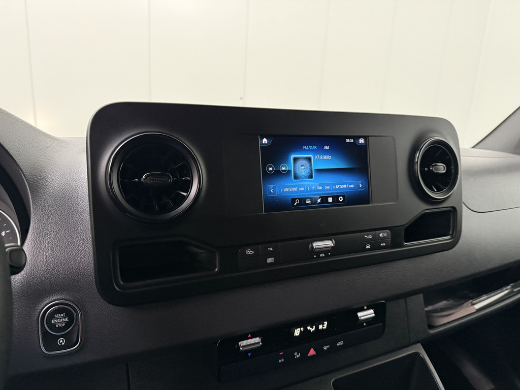 Mercedes-Benz Sprinter 317CDI Automaat L2H2 | Multimedia | Camera | Airco | Cruise | 3-Zits 18