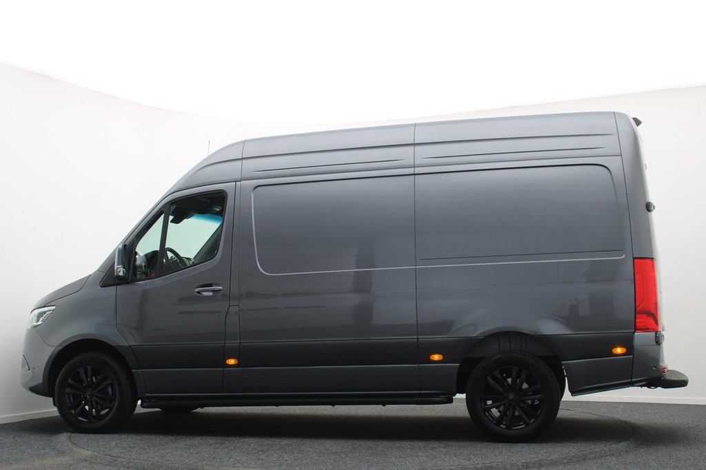 Mercedes-Benz Sprinter 317 CDI Automaat L2H2 Pro 3-Zits, Airco, Cruise, Camera, Navigatie, Bluetooth, PDC, Trekhaak, 18 7