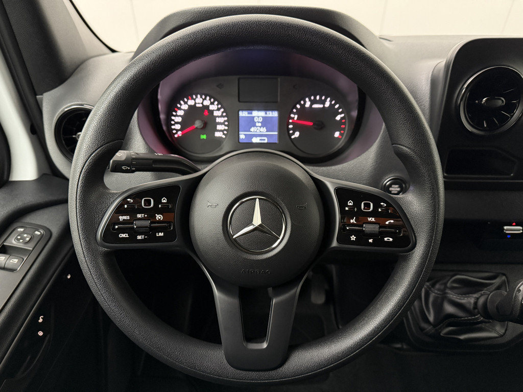 Mercedes-Benz Sprinter 317CDI Bakwagen | Laadklep | Fabrieksgarantie | Camera | Navigatie | 3-Zits 14