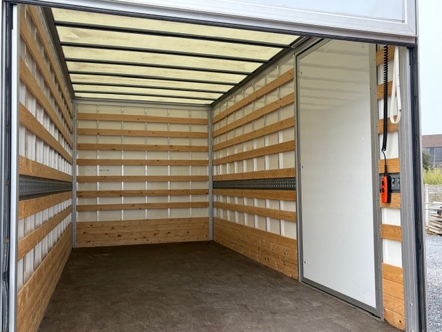 Mercedes-Benz Sprinter 317CDI Bakwagen met Laadlift en Trekhaak 13