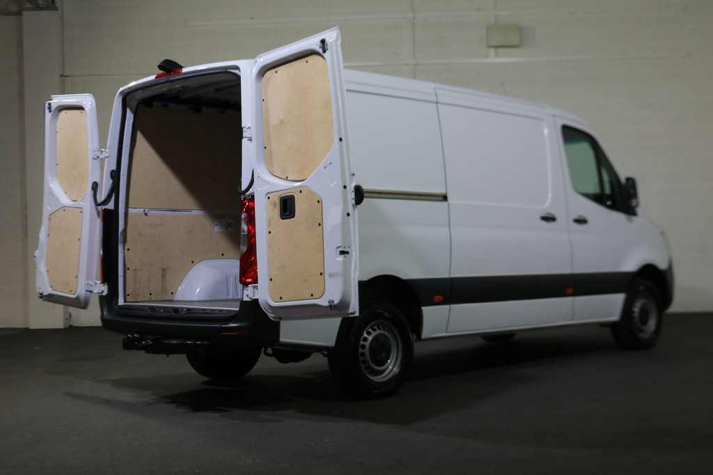 Mercedes-Benz Sprinter 317 CDI L2 H1 Automaat Airco Navigatie Camera 3.5T Trekhaak 10
