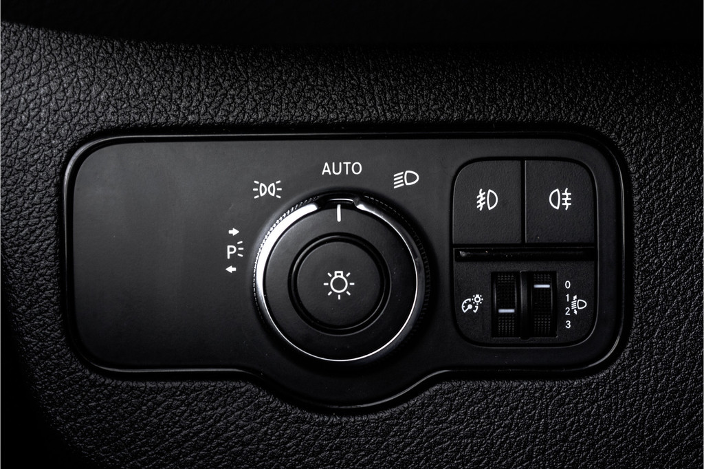 Mercedes-Benz Sprinter 317CDI L2H1 | Automaat | Carplay | Trekgew.3500KG | M-bux | Cruise | Climate 21