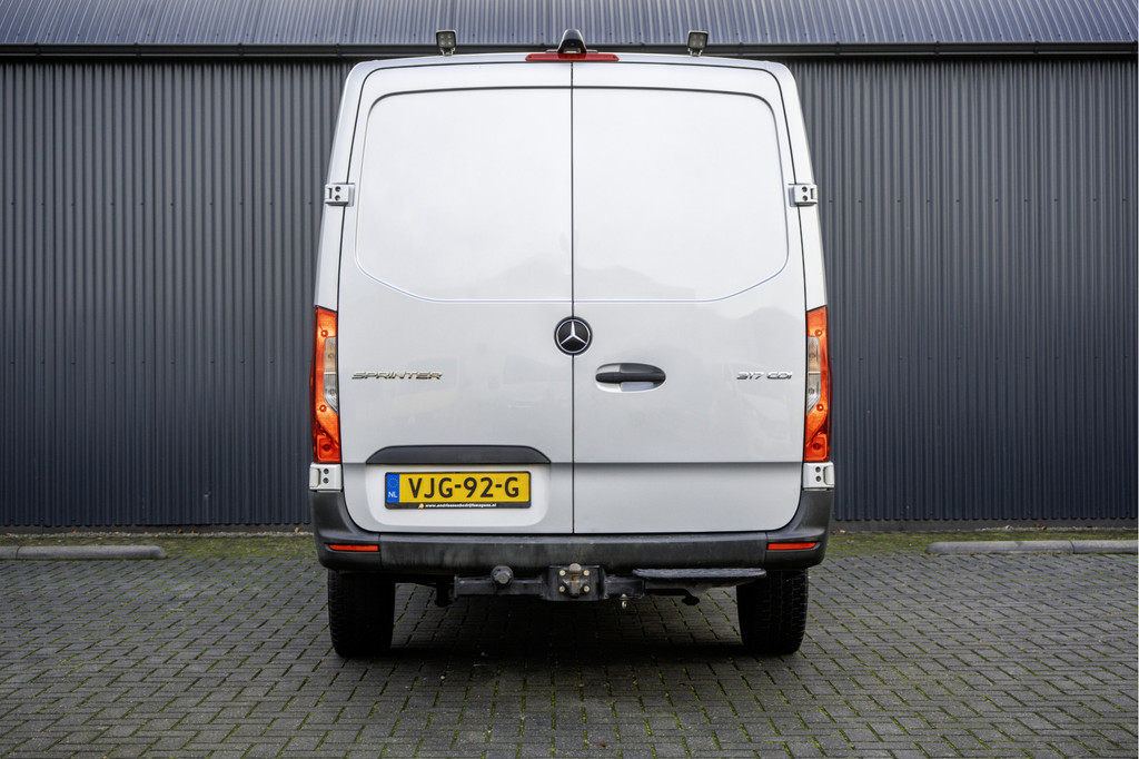 Mercedes-Benz Sprinter 317CDI L2H1 | Automaat | Carplay | Trekgew.3500KG | M-bux | Cruise | Climate 8