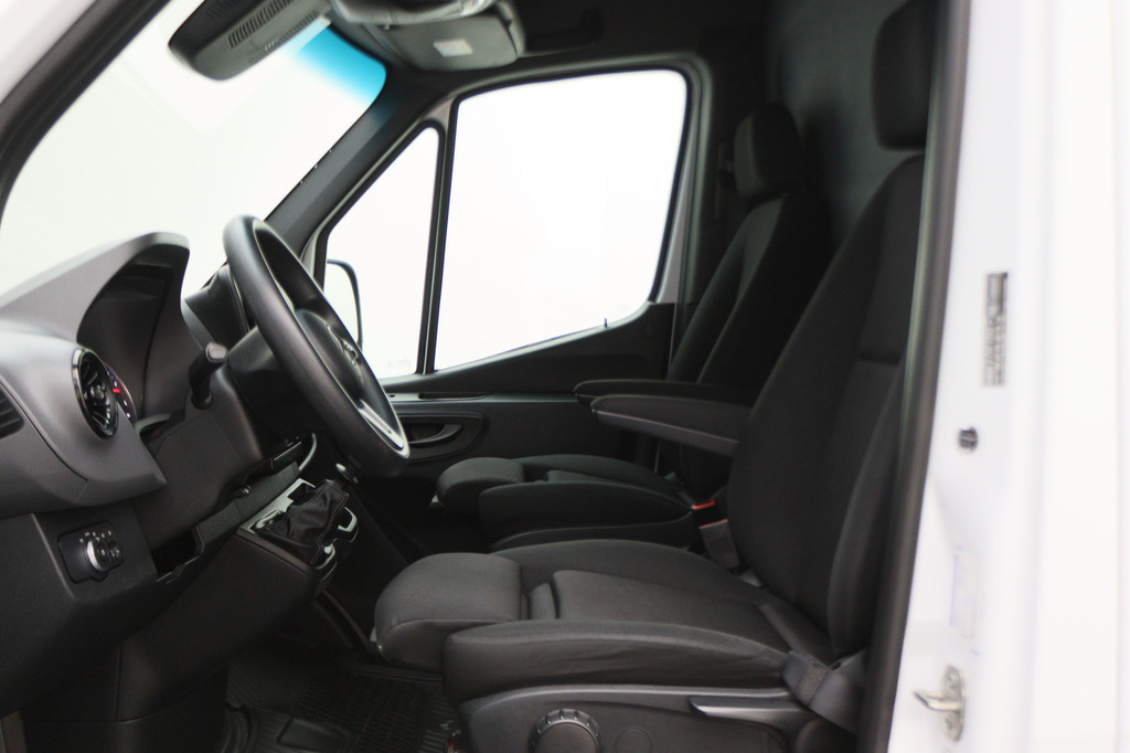 Mercedes-Benz Sprinter 317 CDI L2H2 10