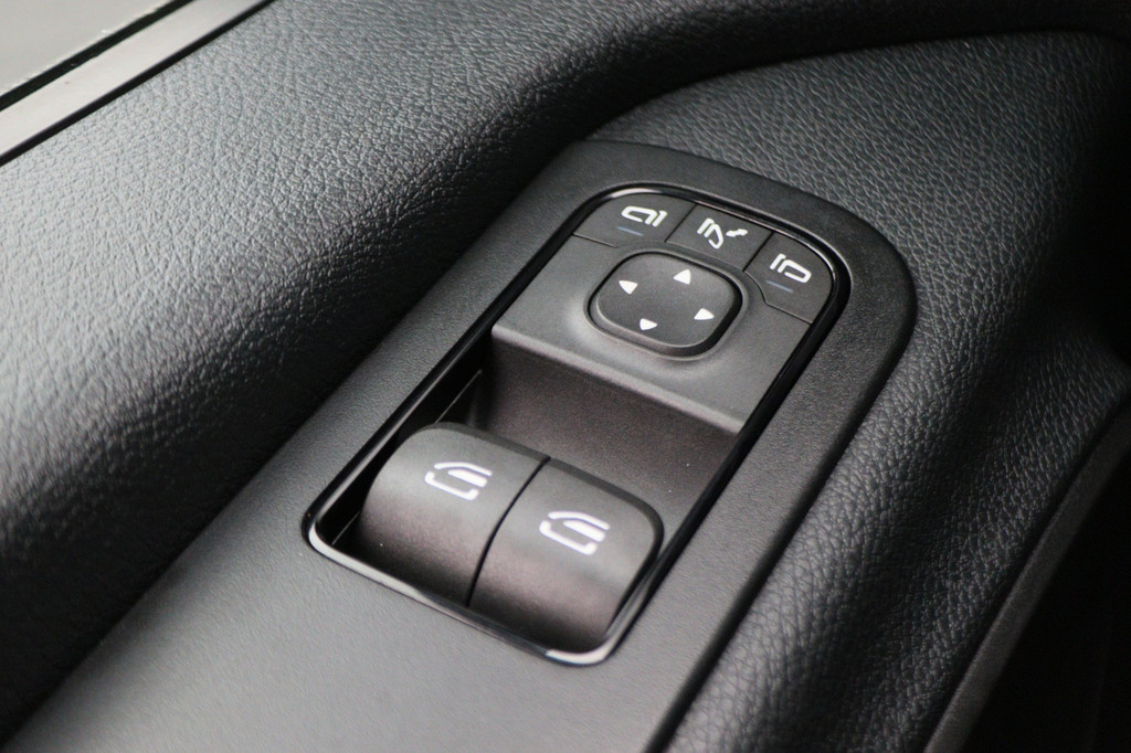 Mercedes-Benz Sprinter 317 CDI L2H2 12