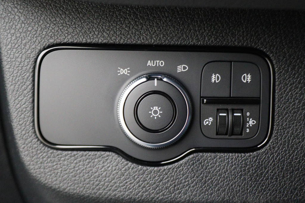 Mercedes-Benz Sprinter 317 CDI L2H2 13