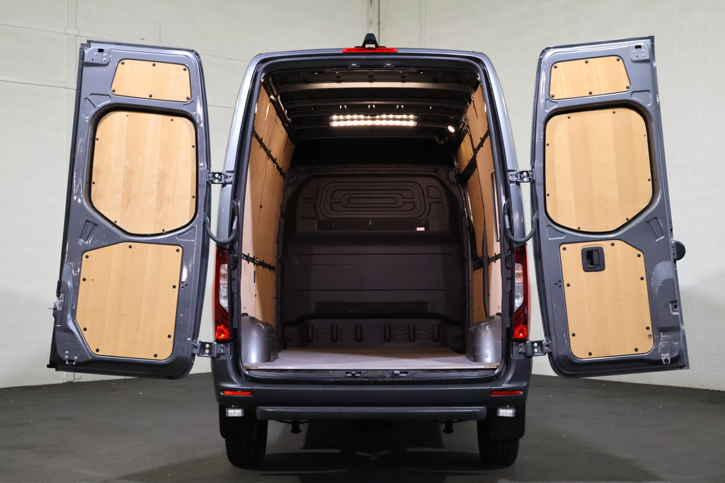 Mercedes-Benz Sprinter 317 CDI L2 H2 Automaat Navigatie Led 11