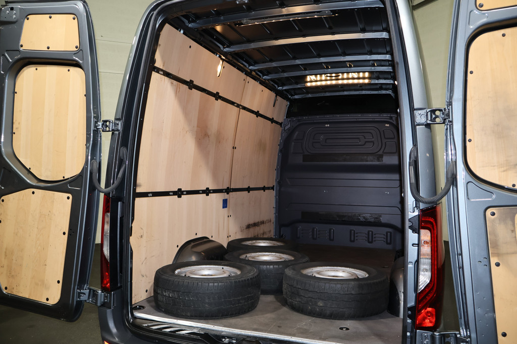 Mercedes-Benz Sprinter 317 CDI L2 H2 Automaat Navigatie Led 15
