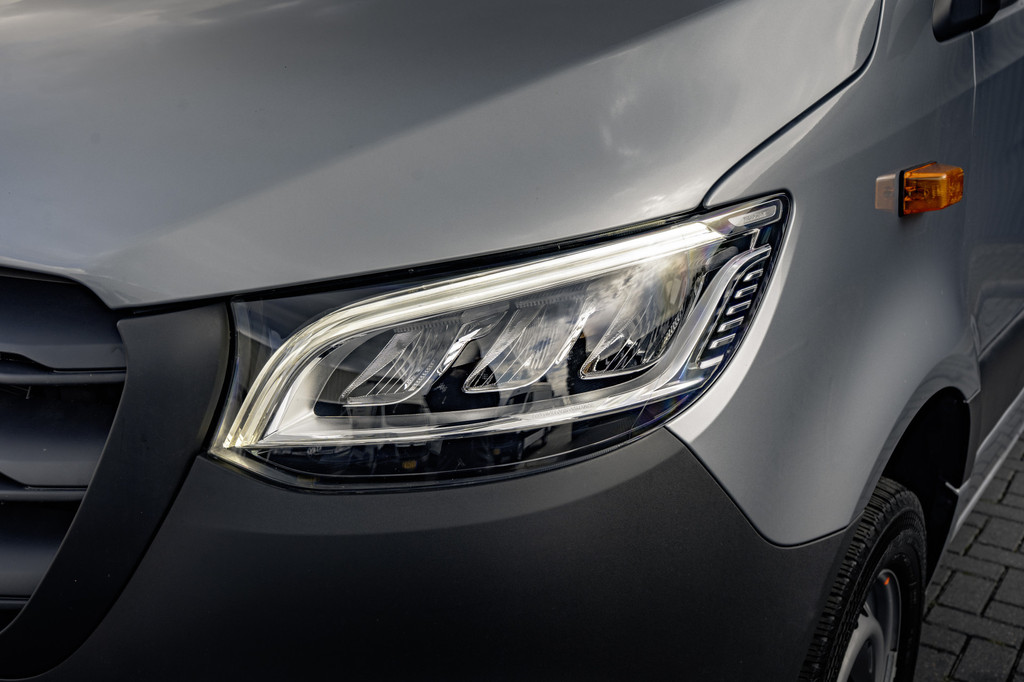 Mercedes-Benz Sprinter 317 CDI L2H2 | Automaat met Flippers | Mbux | Camera | CarPlay | Navi | Climate | Cruise | PDC | Euro 6 11