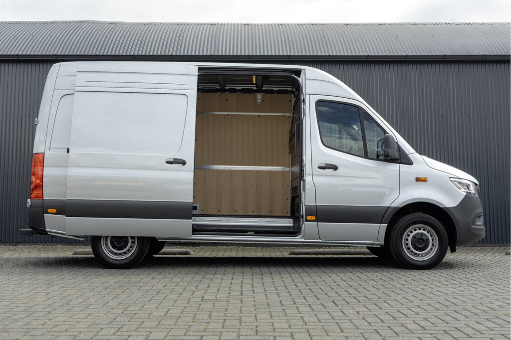 Mercedes-Benz Sprinter 317 CDI L2H2 | Automaat met Flippers | Mbux | Camera | CarPlay | Navi | Climate | Cruise | PDC | Euro 6 7