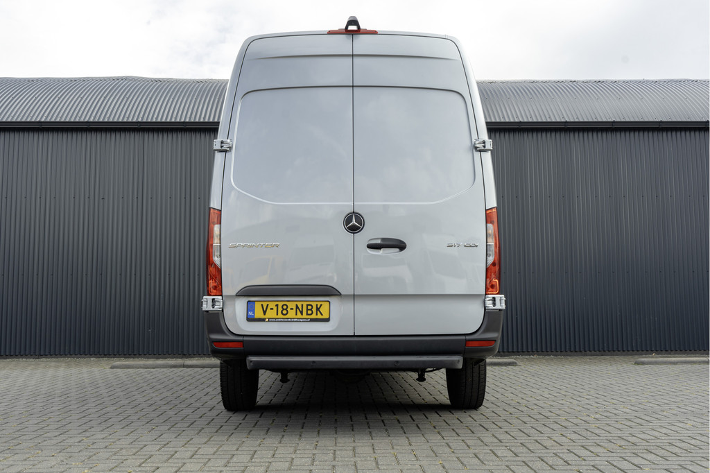 Mercedes-Benz Sprinter 317 CDI L2H2 | Automaat met Flippers | Mbux | Camera | CarPlay | Navi | Climate | Cruise | PDC | Euro 6 8